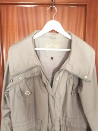 Parka fina gris