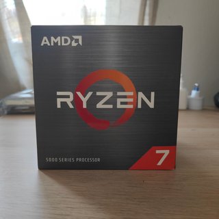 AMD Ryzen 7 5800XT Processore