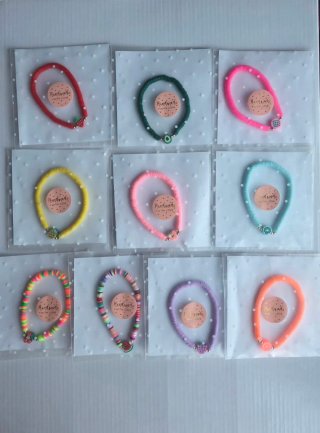 Pulseras elásticas frutas hechas a mano