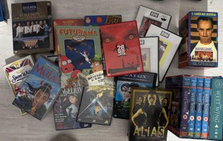 Lote Películas y Series VHS/DVD