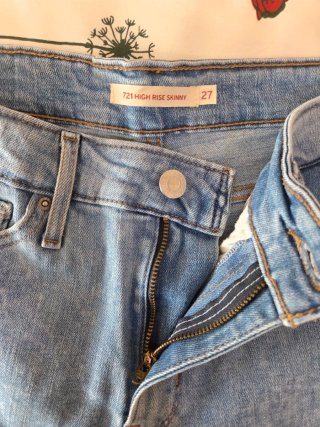 Vaqueros Levi's 721 High Rise Skinny Talla 27