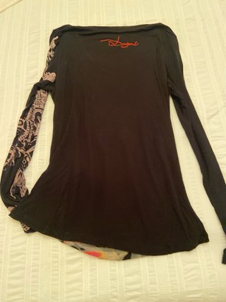 Camiseta Desigual floral manga larga
