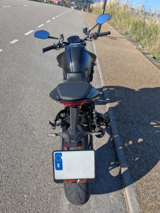 Ducati Monster 937 Negra