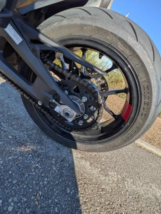 Ducati Monster 937 Negra