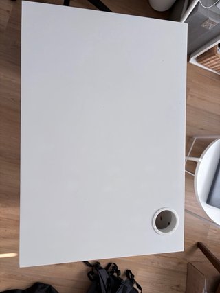 Escritorio MICKE Ikea Blanco y Madera