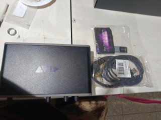 Tarjeta de Sonido Avid Fast Track Duo
