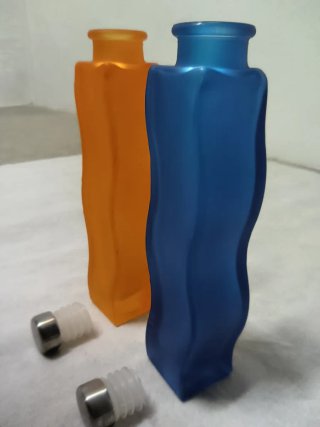2 Jarrones Decorativos Ondulados