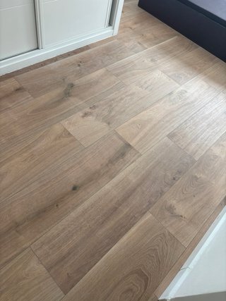 Suelo SPC 5+1mm Clase 34 Escult