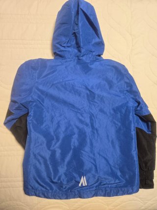 Anorak niño talla 6-8 años