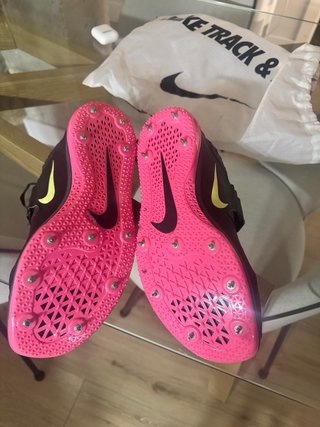 Zapatillas clavos atletismo Nike