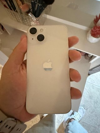 iPhone 14 Apple