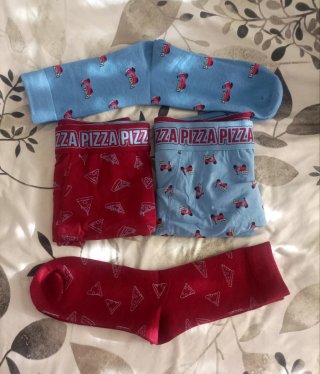 Pack Boxer y Calcetines a estrenas divertidos