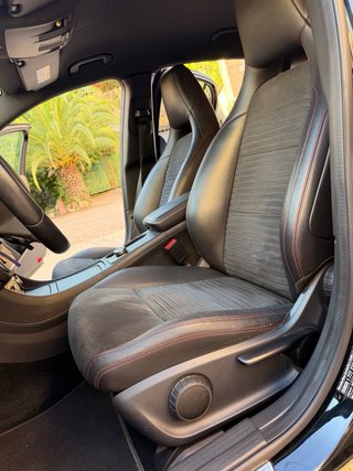 Mercedes-Benz GLA 220 4MATIC