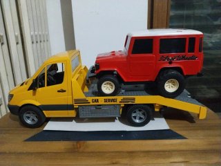 Camion grande Bruder + Jeep rossa