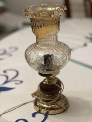 Lampada da tavolo vintage in vetro e metallo
