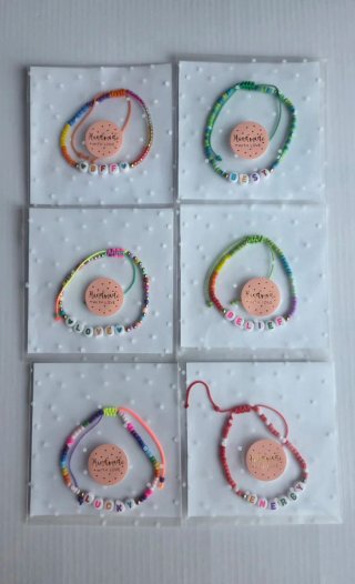 Pulseras abalorios multicolor