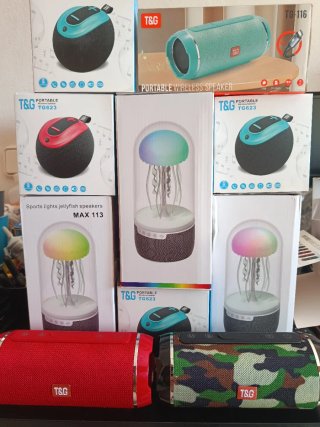 Se venden altavoces bluetooth nuevos a estrenar!