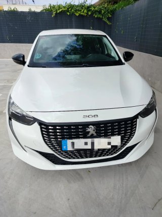Peugeot 208 2021