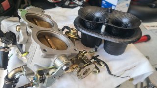 Aprilia RSV Tuono Gen1 cornetti duali 57