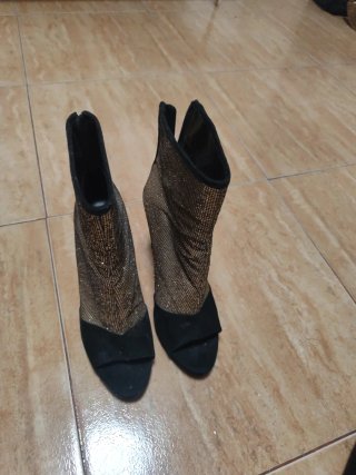 Botas de tacón con brillo