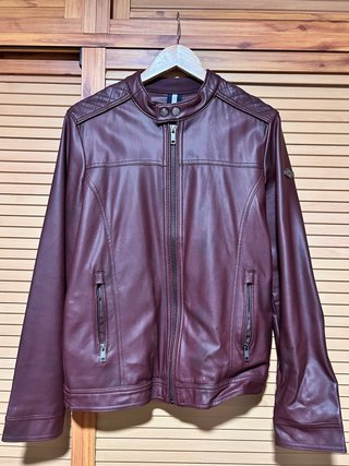 Chaqueta de cuero granate