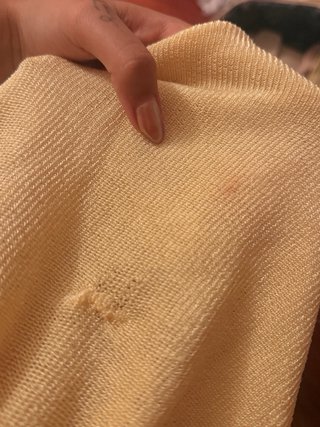 Top cintilante amarelo S