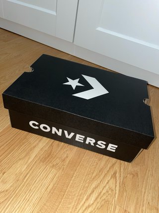 Converse NUEVOS!! de piel!! Talla 43