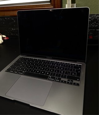 MacBook Air Retina 13” 2020 i5 8GB 512GB SSD