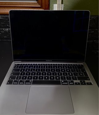 MacBook Air Retina 13” 2020 i5 8GB 512GB SSD