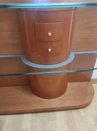 Mueble recibidor madera y cristal