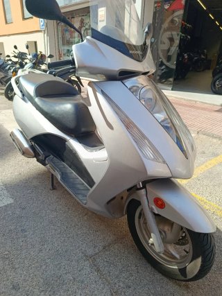 Honda 125cc Plata Scooter