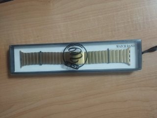 Correa de reloj dorada ajustable