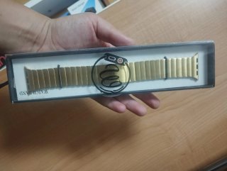 Correa de reloj dorada ajustable