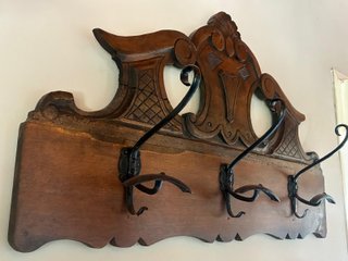 Perchero antiguo madera tallada 80cm