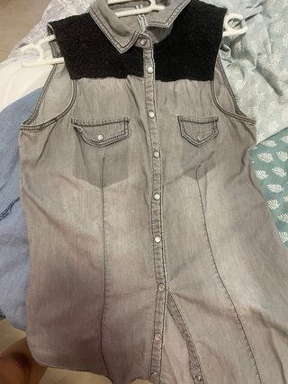 Camisa sin mangas con encaje