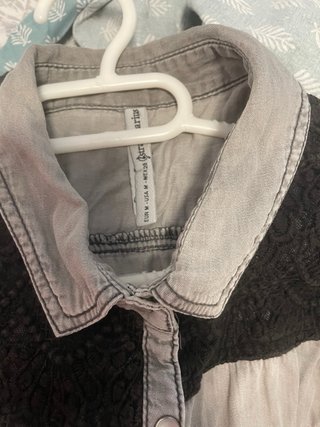 Camisa sin mangas con encaje