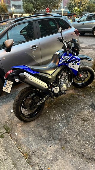 Yamaha XT660 Supermotard Azul/Blanco