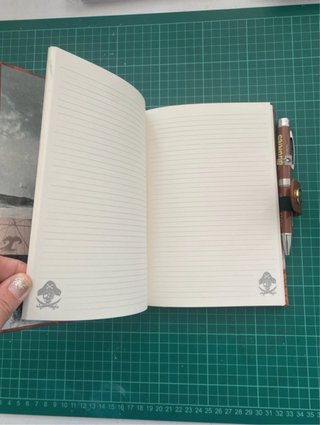 Libreta The Goonies con bolígrafo proyector