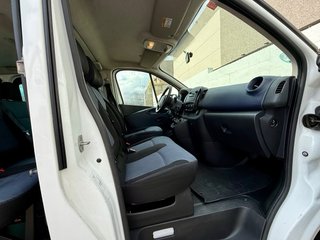 Opel Vivaro 2017 9 plazas
