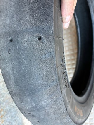 Neumático Pitbike 12 100/90 R12 entre un 75%y 80%