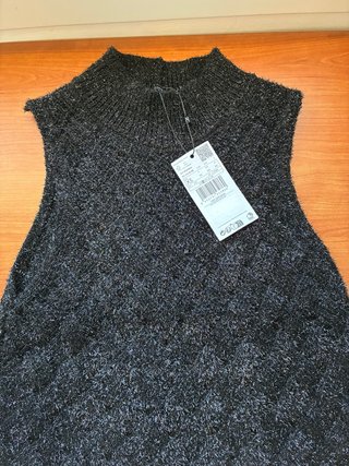Top Mango Negro Talla XS