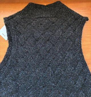 Top Mango Negro Talla XS