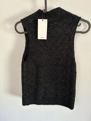 Top Mango Negro Talla XS