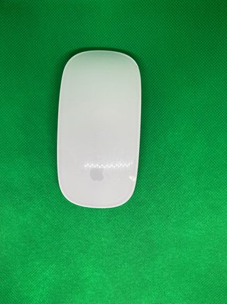 Apple Magic Mouse 2 A1657 blanco inalámbrico