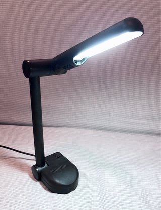 Lamparita de escritorio plegable negra