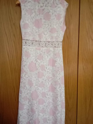 Camisón y Bata Encaje Floral Blanco y Rosa vintage