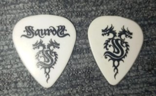 Púa de guitarra Saurom