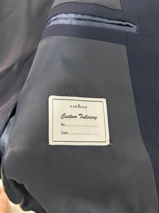 Chaqueta de traje azul PURŌEGO