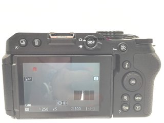 camara digital evil nikon z30
