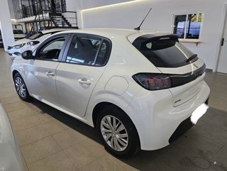 Peugeot 208 2022